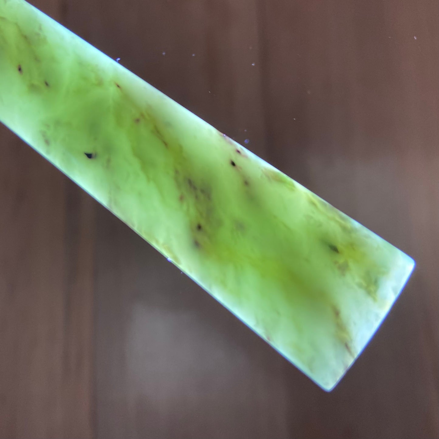 Toki from New Zealand inanga pounamu (greenstone). Translucency.