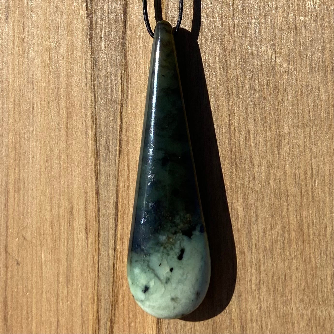 Kawakawa Greenstone Roimata